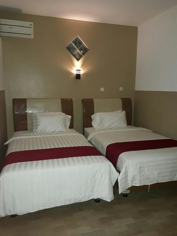 The New Orlinds Guest House Wonosari Εξωτερικό φωτογραφία