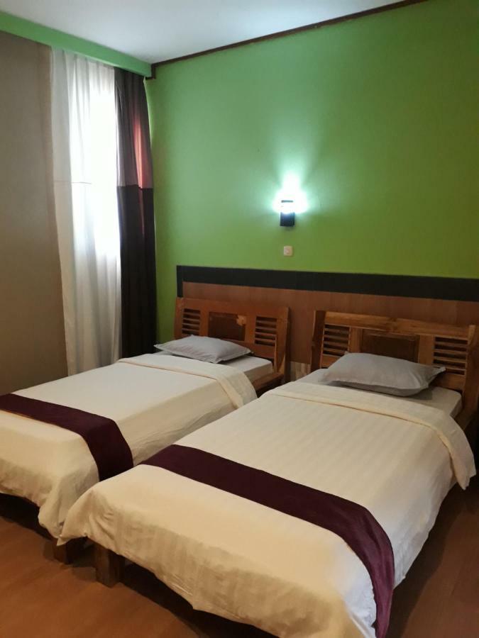 The New Orlinds Guest House Wonosari Εξωτερικό φωτογραφία